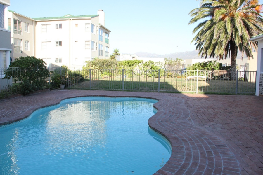 2 Bedroom Property for Sale in Strand South Western Cape